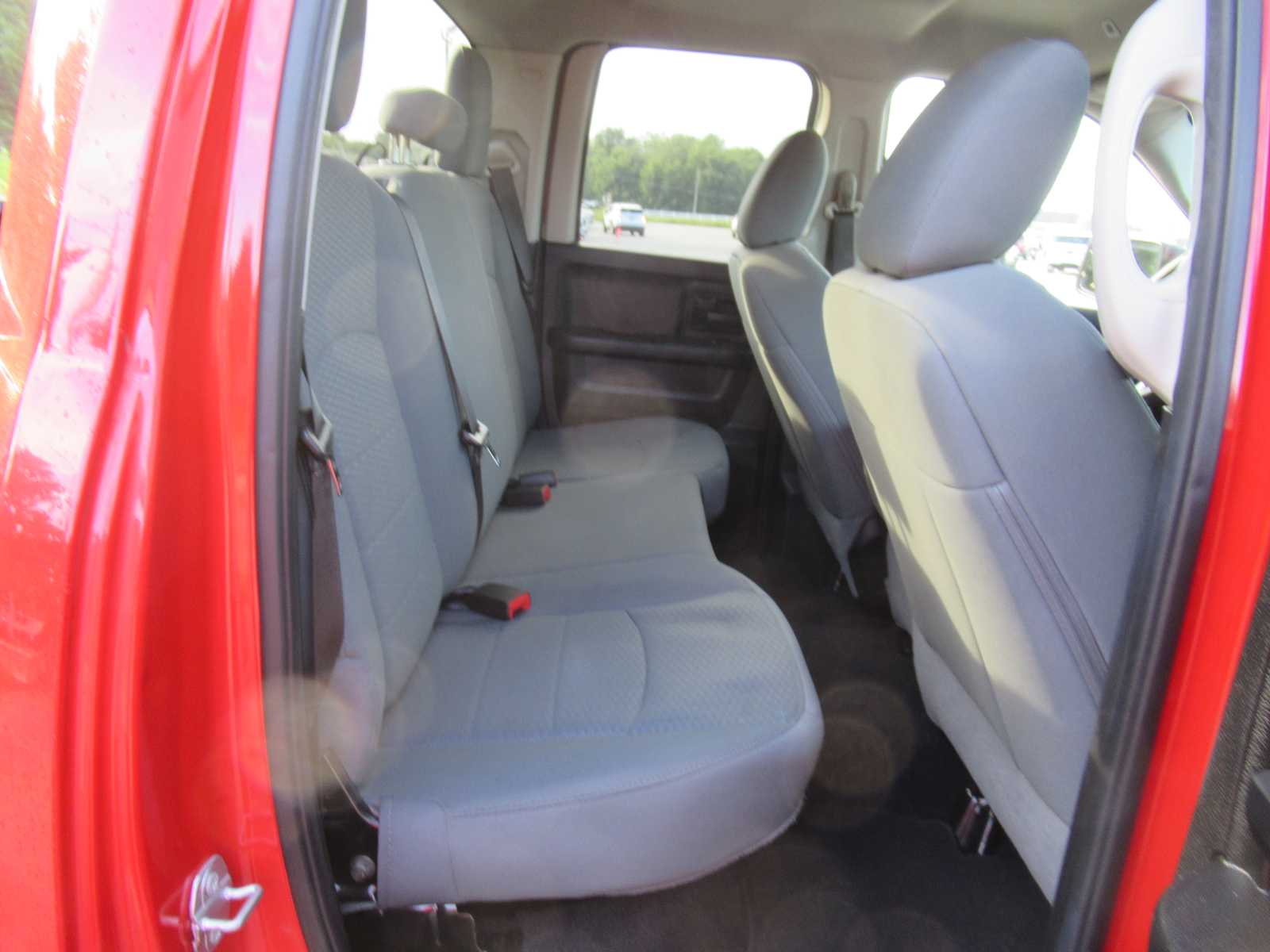 2018 Ram 1500 Tradesman photo 16
