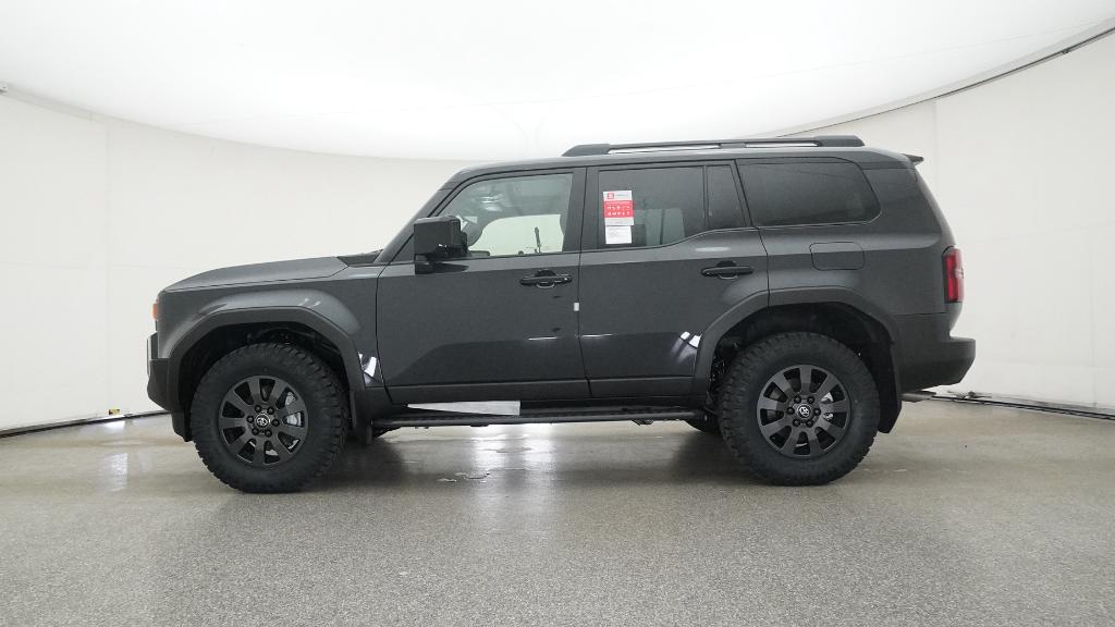 2025 Toyota Land Cruiser photo 9