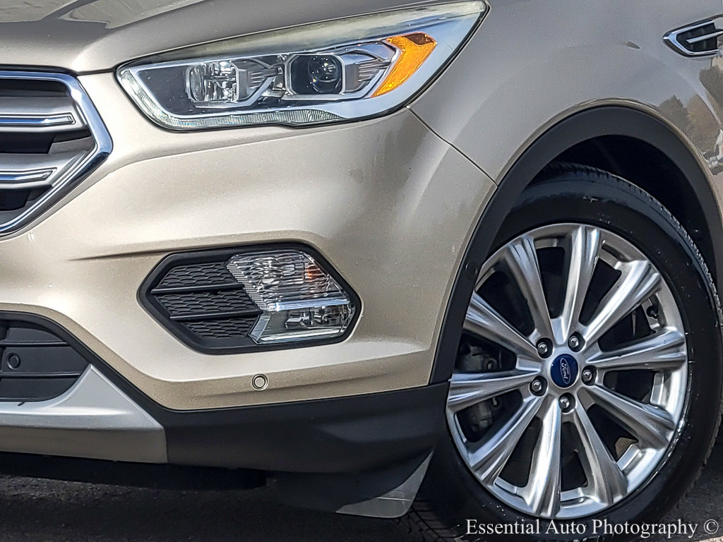 2018 Ford Escape Titanium photo 3