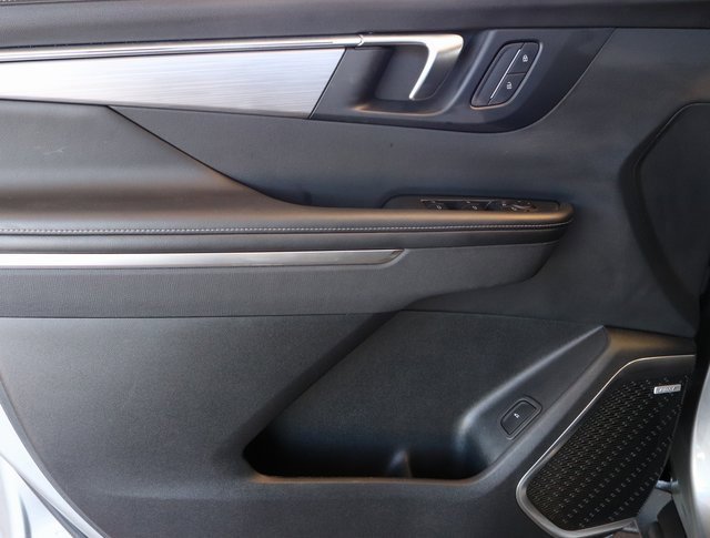 2025 Buick Enclave Preferred photo 8