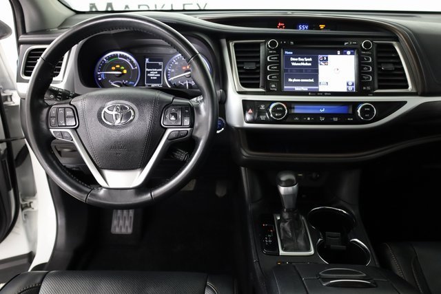 2019 Toyota Highlander Limited photo 2