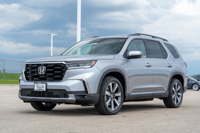 2025 Honda Pilot Elite photo 3