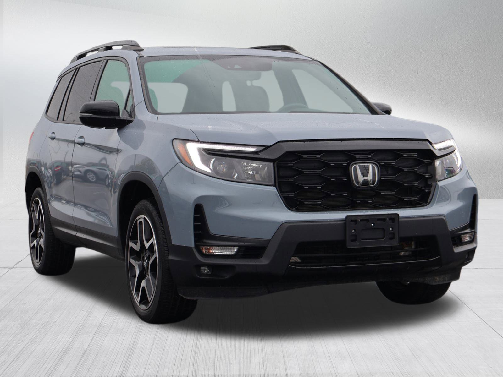 2022 Honda Passport Elite's photo