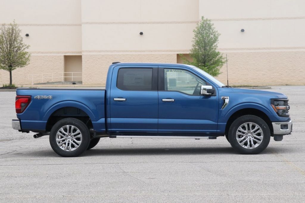 2024 Ford F-150 XLT photo 8