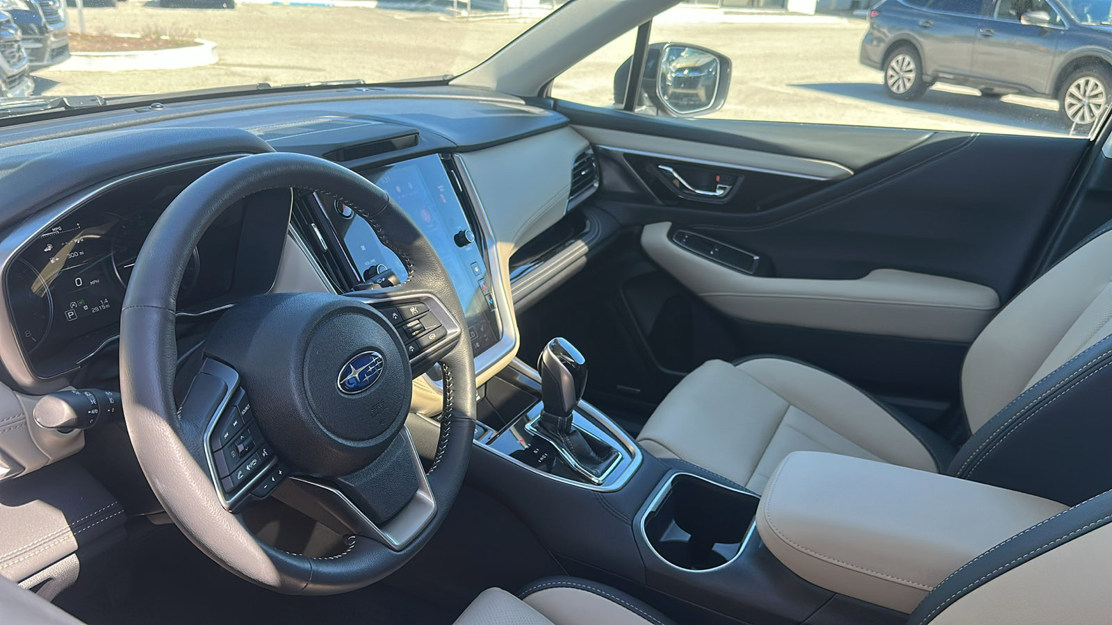 2025 Subaru Outback Limited XT photo 4