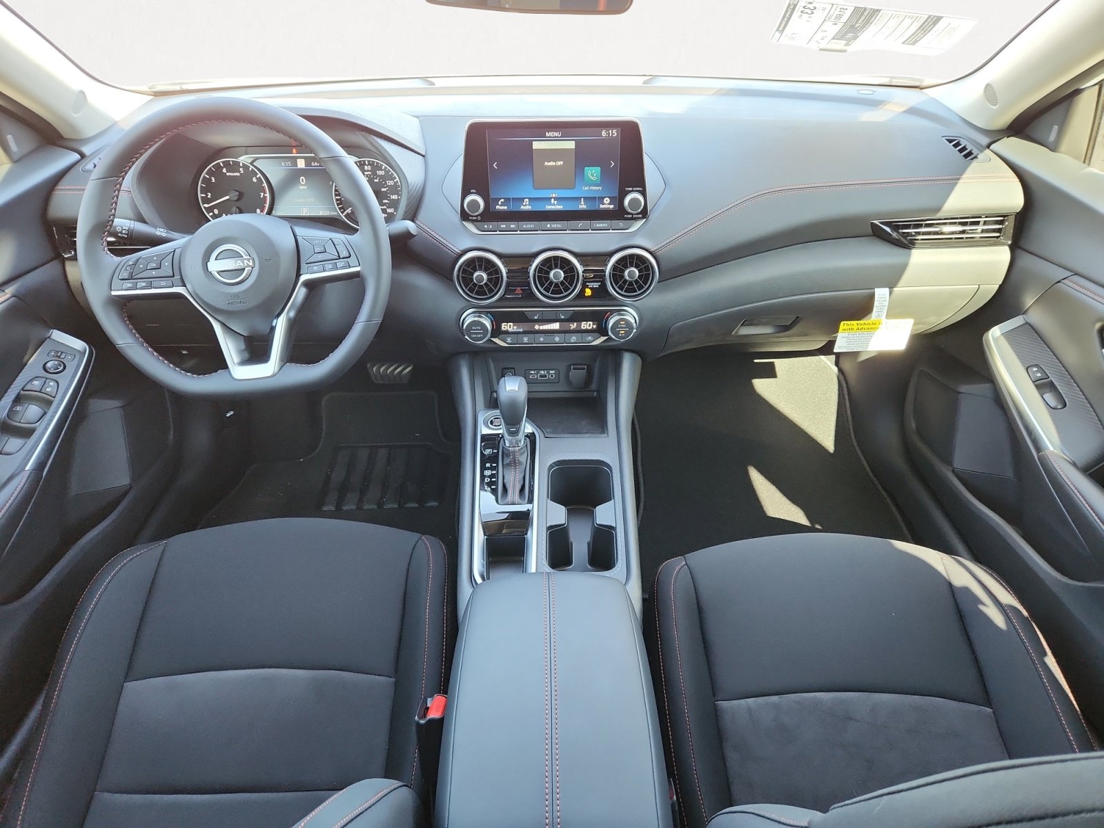 2025 Nissan Sentra SR photo 3