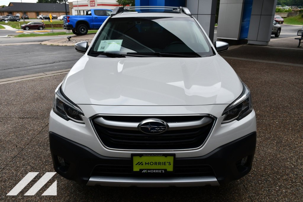 2022 Subaru Outback Touring photo 12