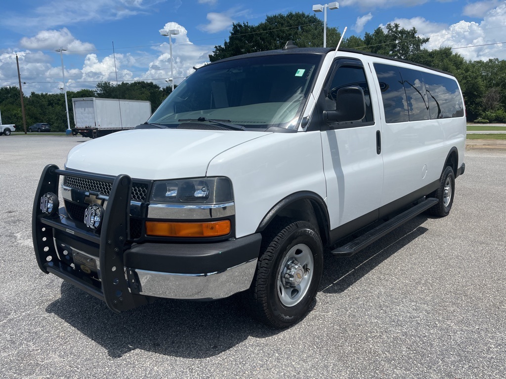 Used 2016 Chevrolet Express Passenger LS with VIN 1GAZGPFG2G1295955 for sale in Gaffney, SC