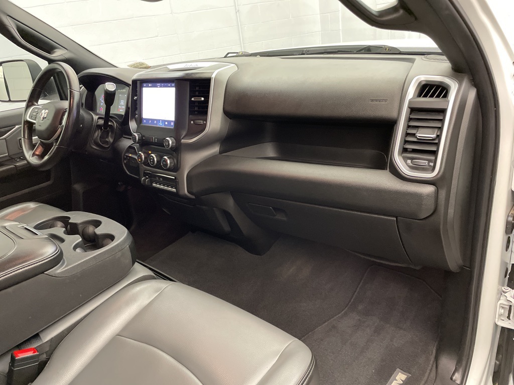 2022 Ram 3500 SLT photo 20