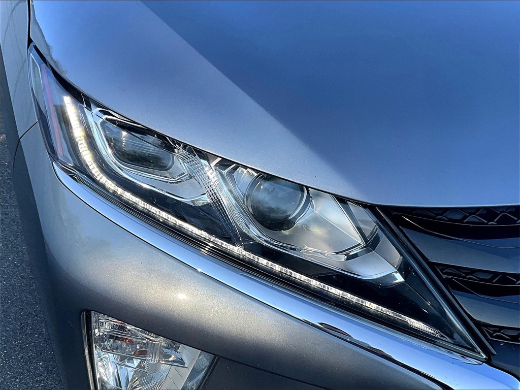 2019 Mitsubishi Eclipse Cross LE photo 28