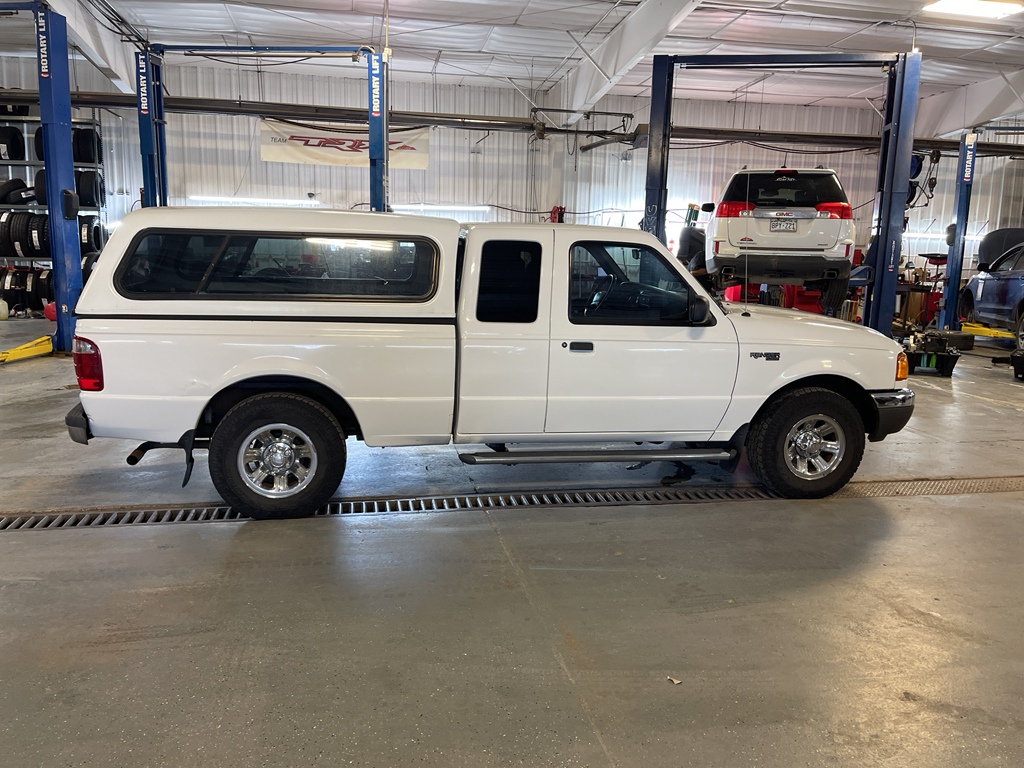 2002 Ford Ranger XLT photo 4