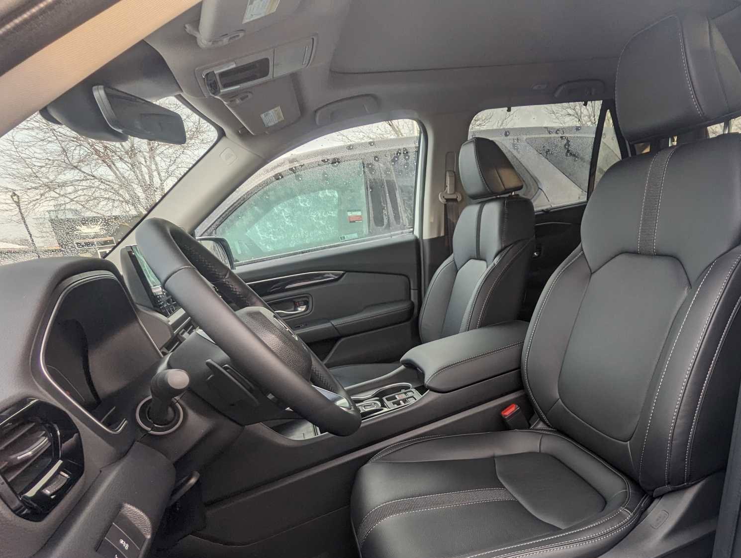 2025 Honda Pilot Touring photo 15