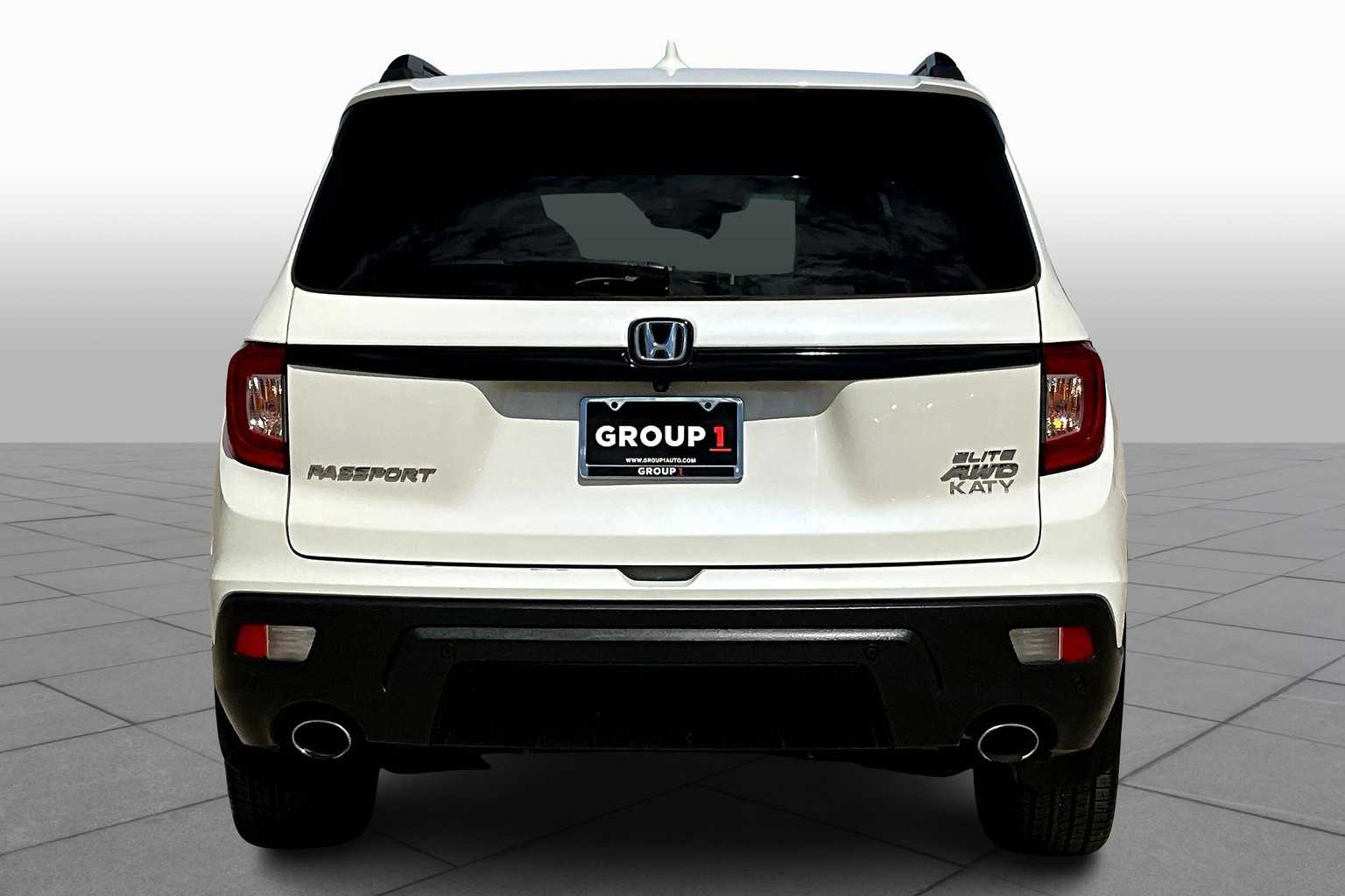 2019 Honda Passport Elite photo 3