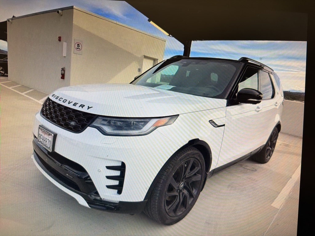 2023 Land Rover Discovery S R Dynamic's photo