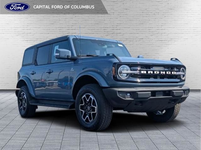 2025 Ford Bronco Outer Banks photo 29