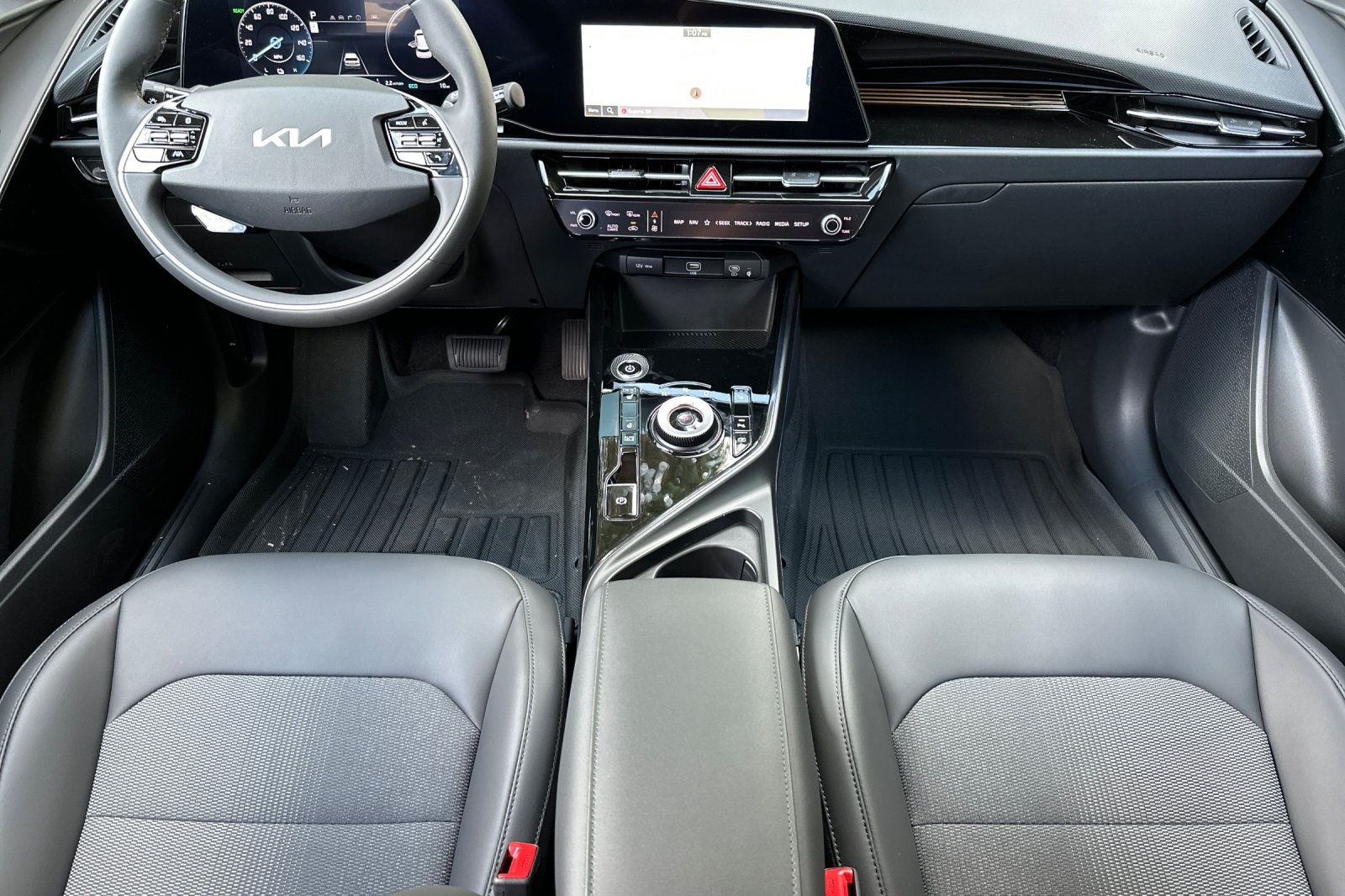 2025 Kia Niro EV Wind photo 9