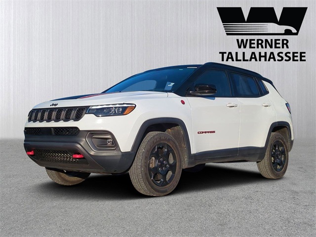 2023 Jeep Compass Trailhawk's photo