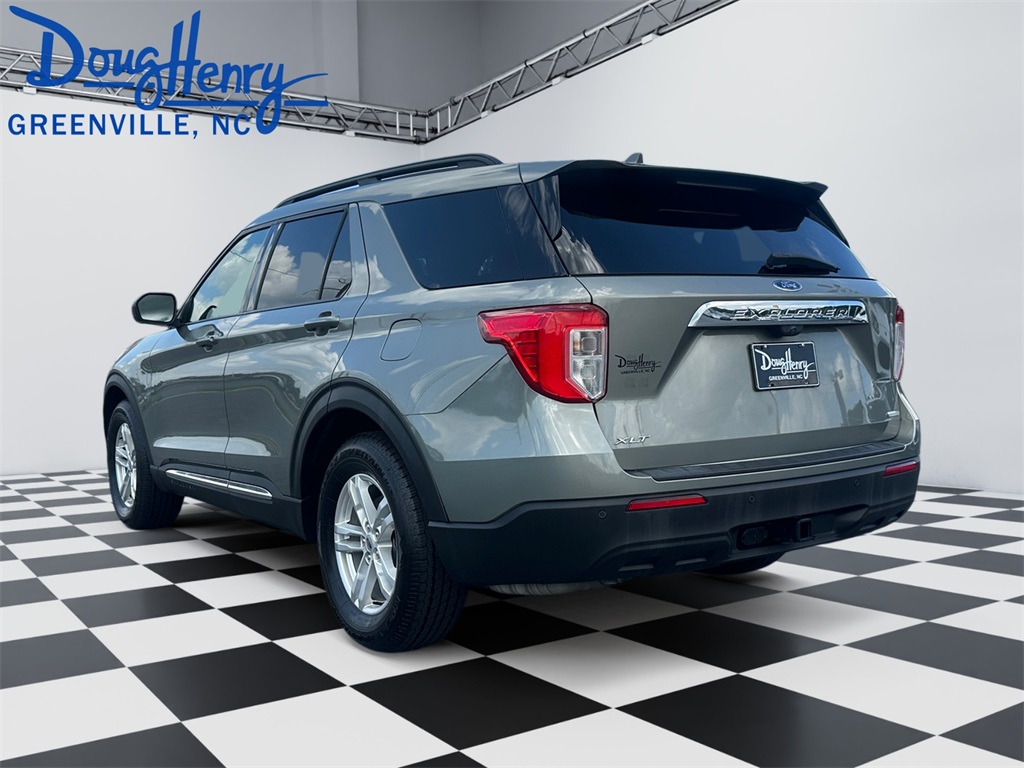 2020 Ford Explorer XLT photo 3