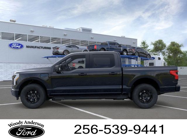 2025 Ford F-150 Lightning XLT photo 2