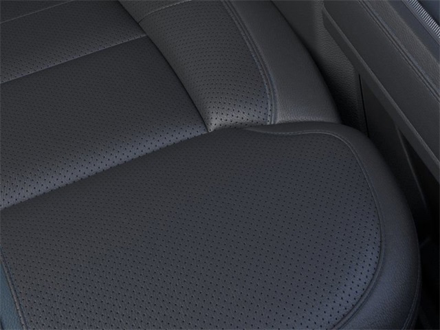 2026 Ford F-350 Platinum photo 16