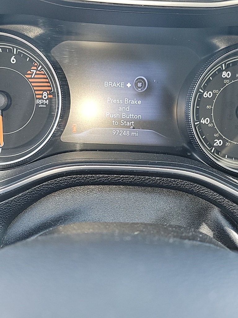 2020 Jeep Cherokee Limited photo 10
