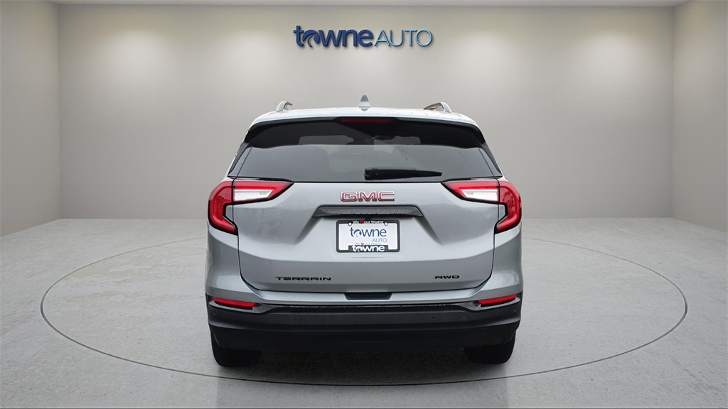 2023 Gmc Terrain SLE photo 3