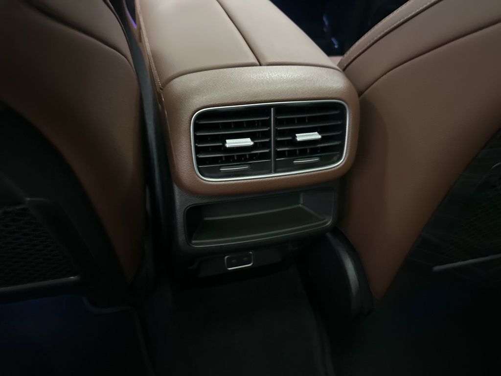 2026 Mercedes Benz GLE 450 4MATIC photo 21