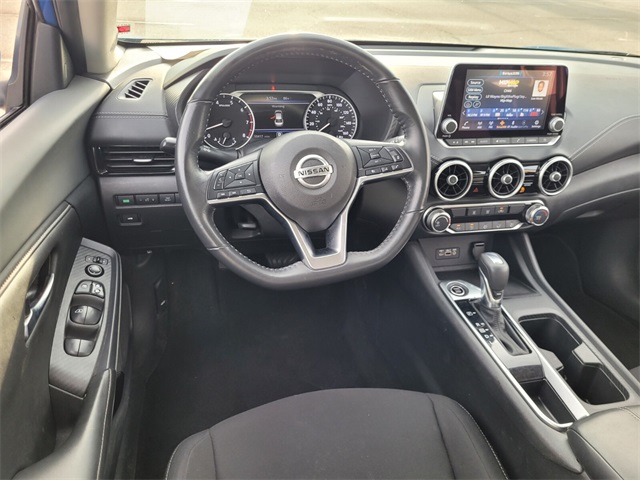 2023 Nissan Sentra SV photo 7