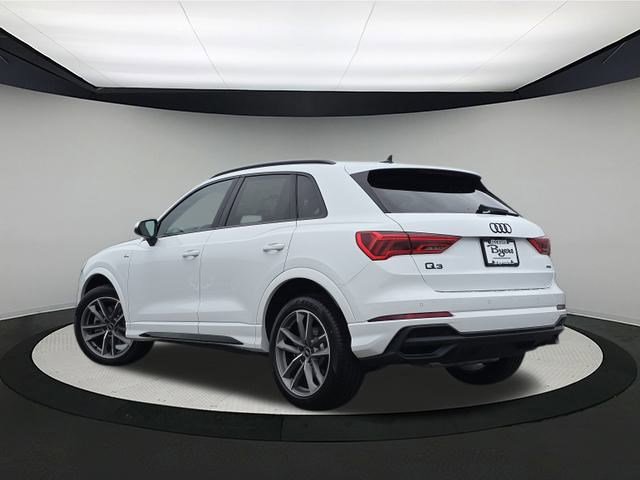 2025 Audi Q3 S line Premium photo 2
