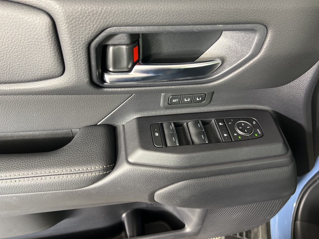 2024 Toyota Land Cruiser Base photo 4