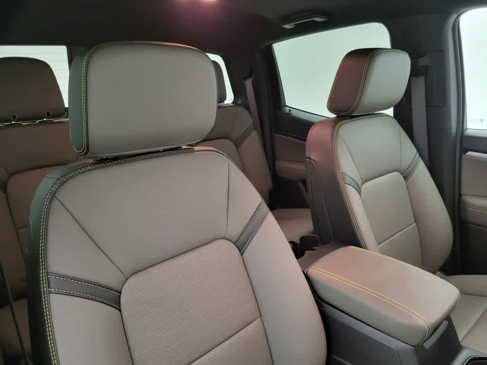 2026 Chevrolet Colorado ZR2 photo 36