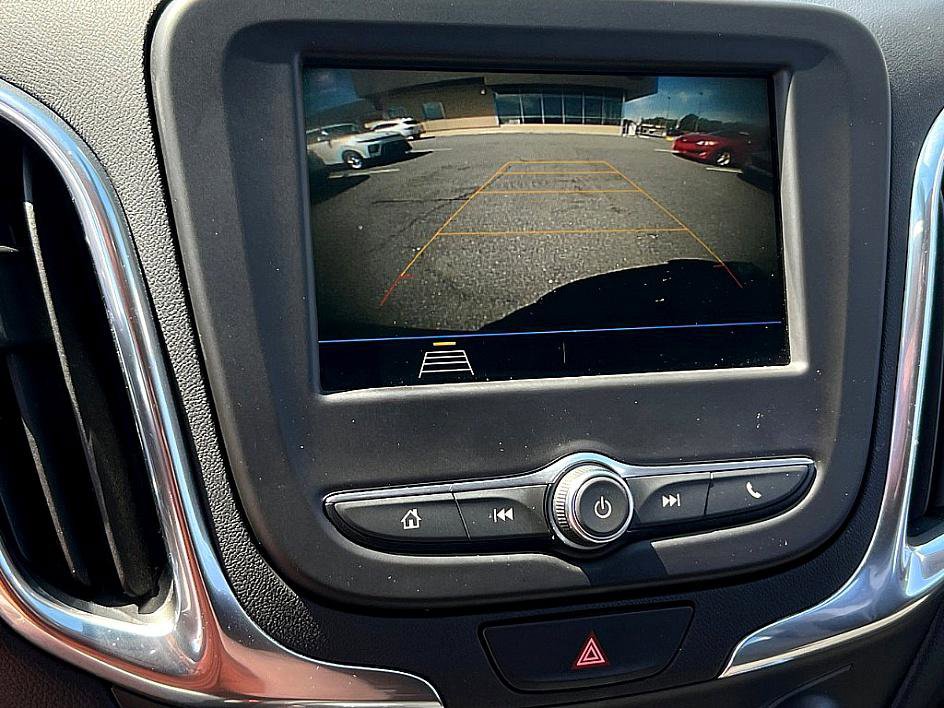 2019 Chevrolet Equinox LT photo 9