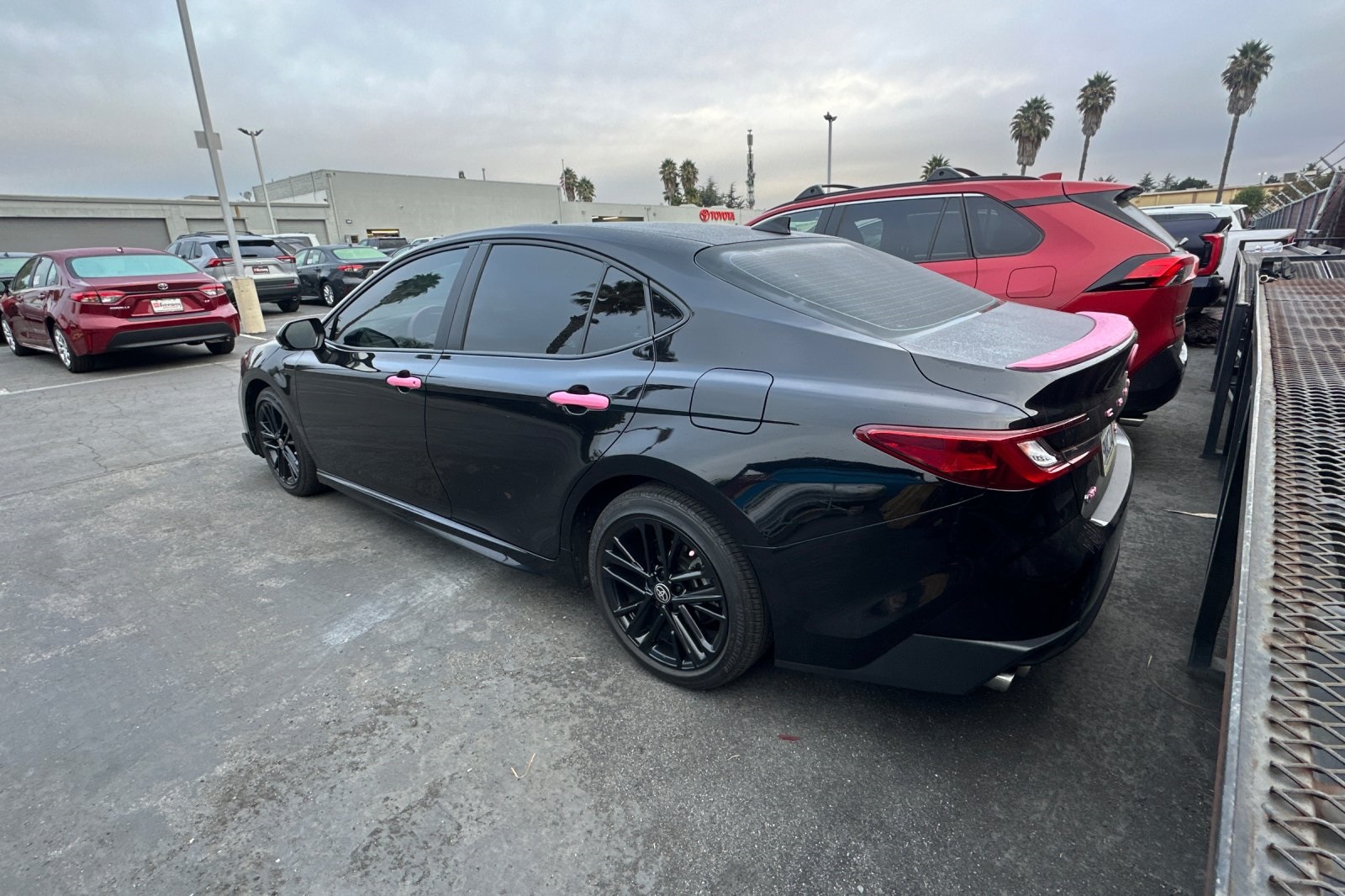 2025 Toyota Camry SE photo 2