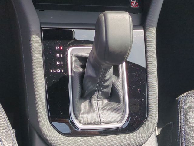 2025 Subaru Forester Premium Base photo 21