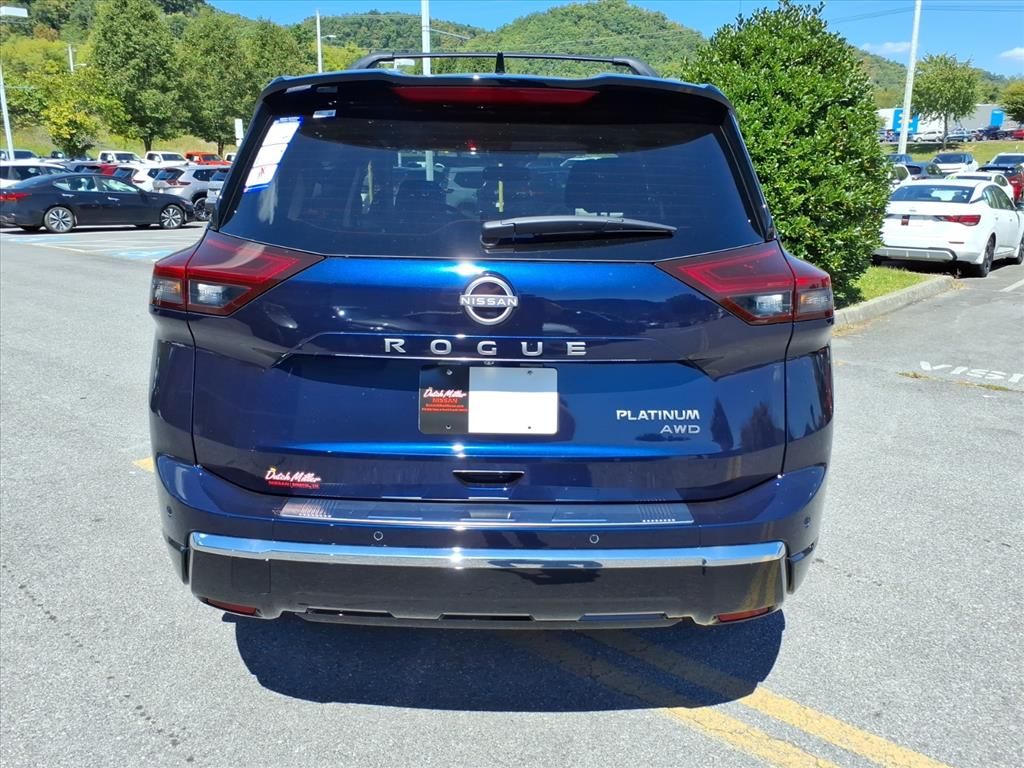 2026 Nissan Rogue Platinum photo 4