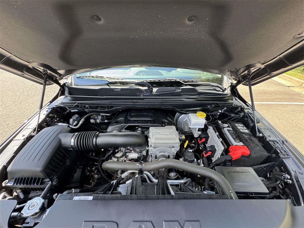 2022 Ram 1500 Laramie photo 11