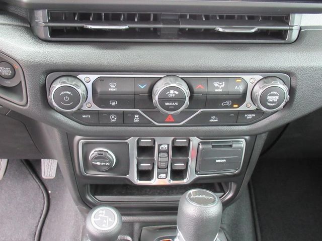2025 Jeep Gladiator Sport S photo 23