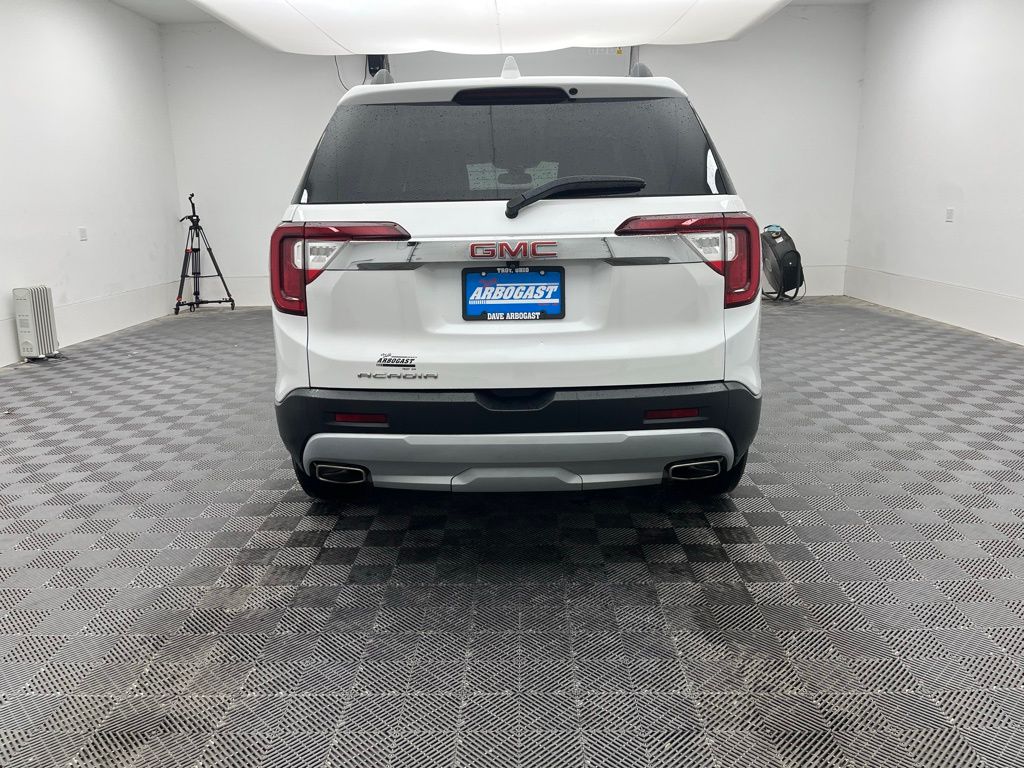2023 Gmc Acadia SLT photo 17