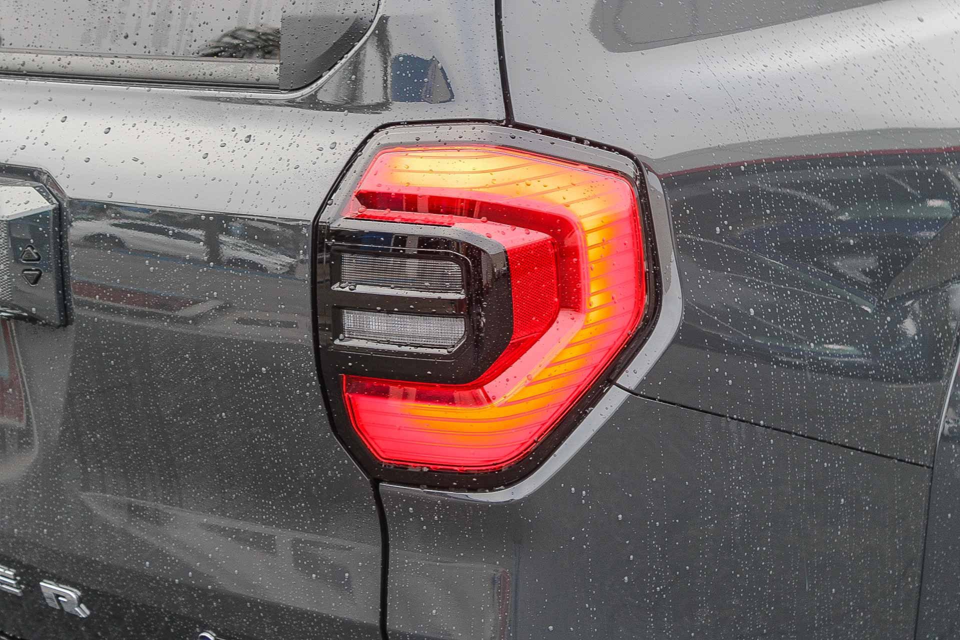 2025 Toyota 4Runner Limited photo 8