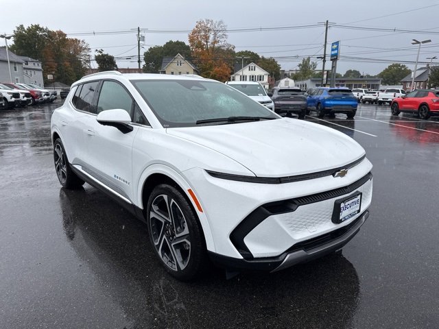 2025 Chevrolet Equinox EV 1LT photo 4
