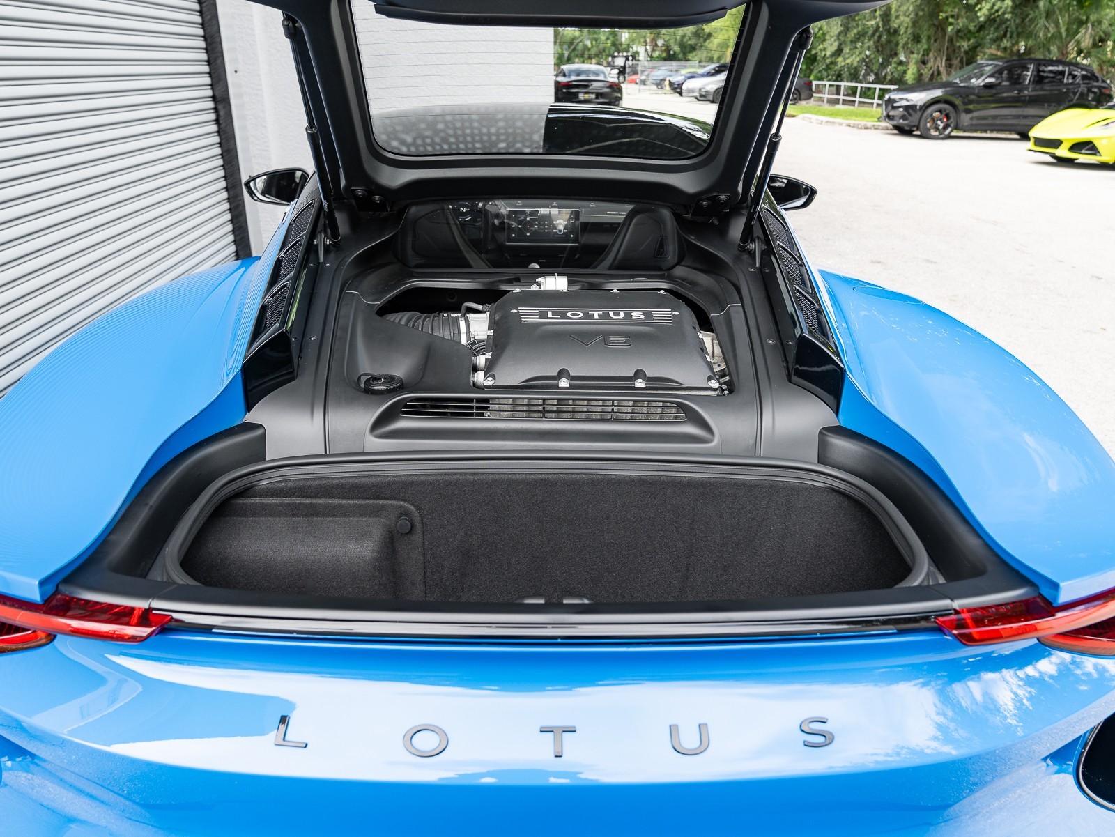 2024 Lotus Emira First Edition photo 22