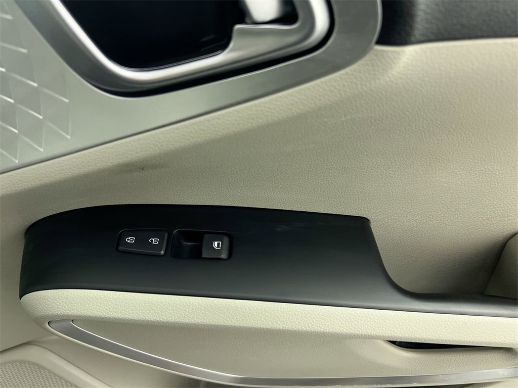2025 Kia Soul LX photo 29