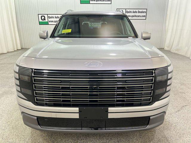 2026 Hyundai Palisade Limited photo 2