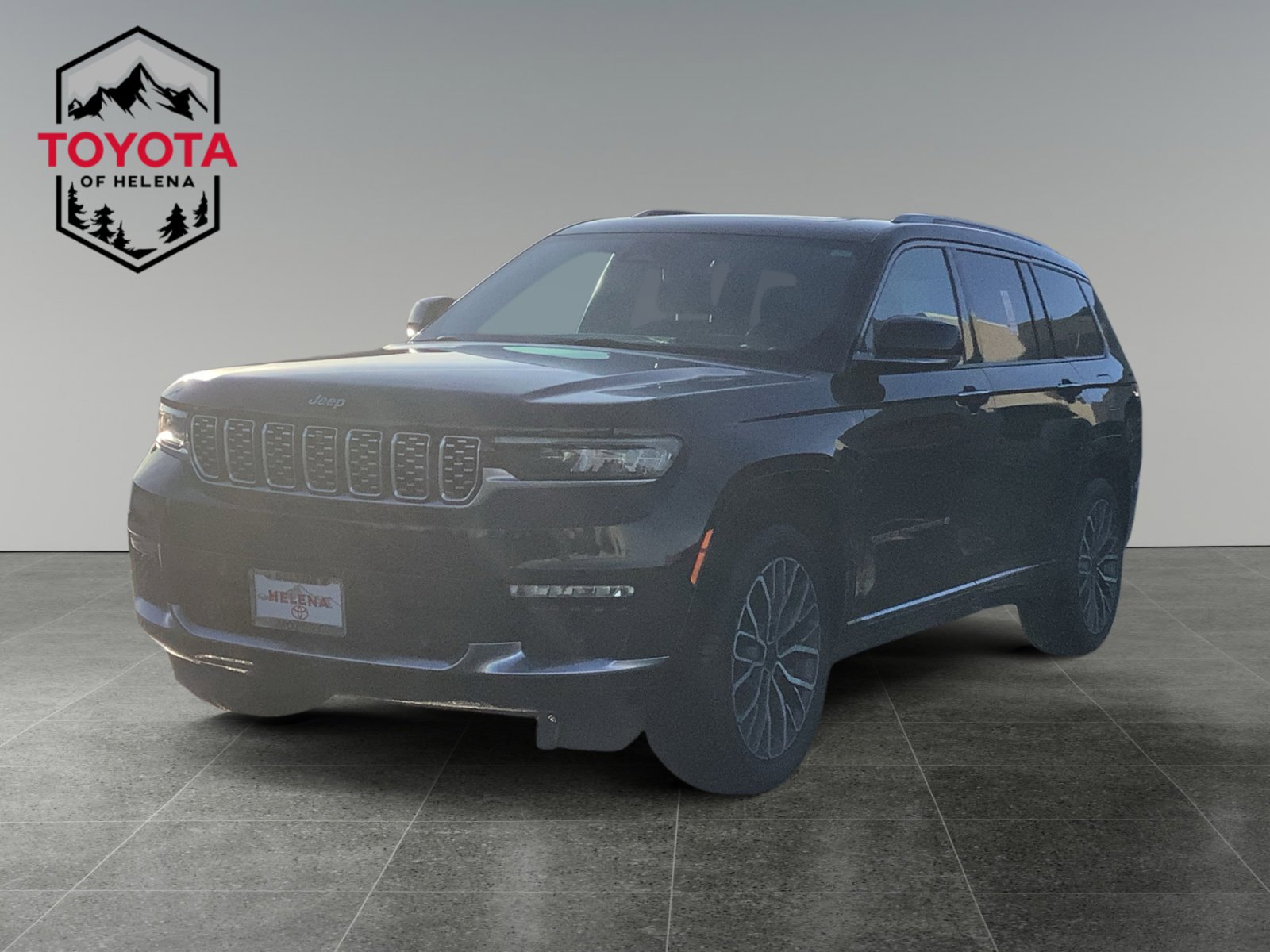2021 Jeep Grand Cherokee L Summit Reserve's photo