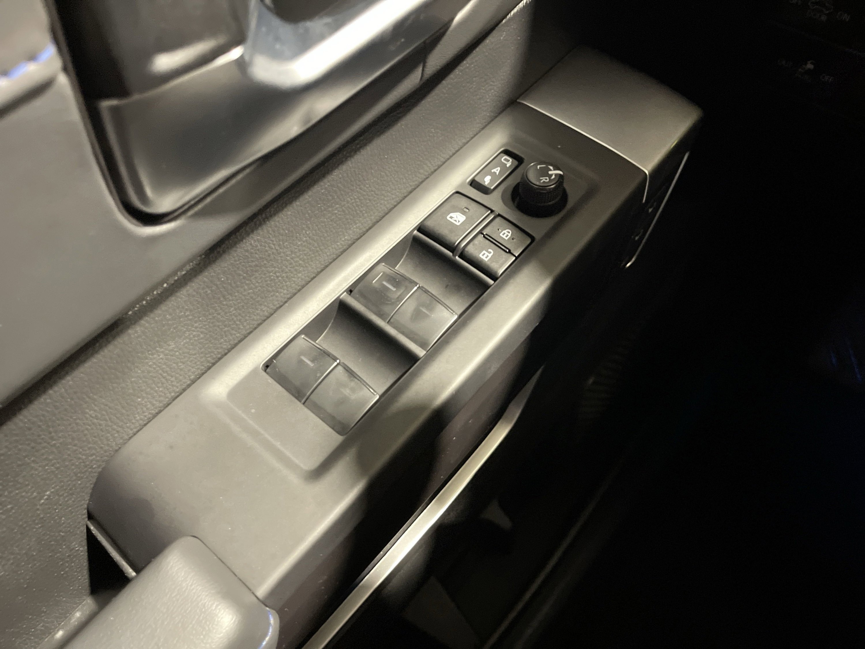 2023 Toyota Tundra Platinum photo 17