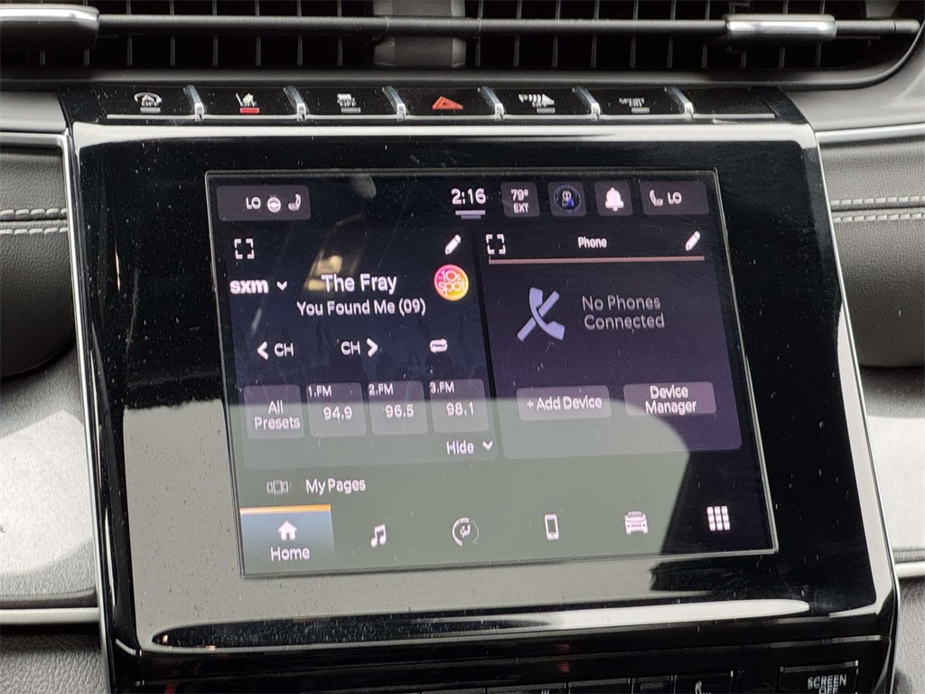 2023 Jeep Grand Cherokee Altitude photo 3