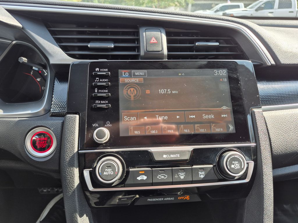 2020 Honda Civic Sport photo 17