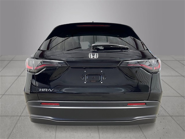 2026 Honda HR-V LX photo 4