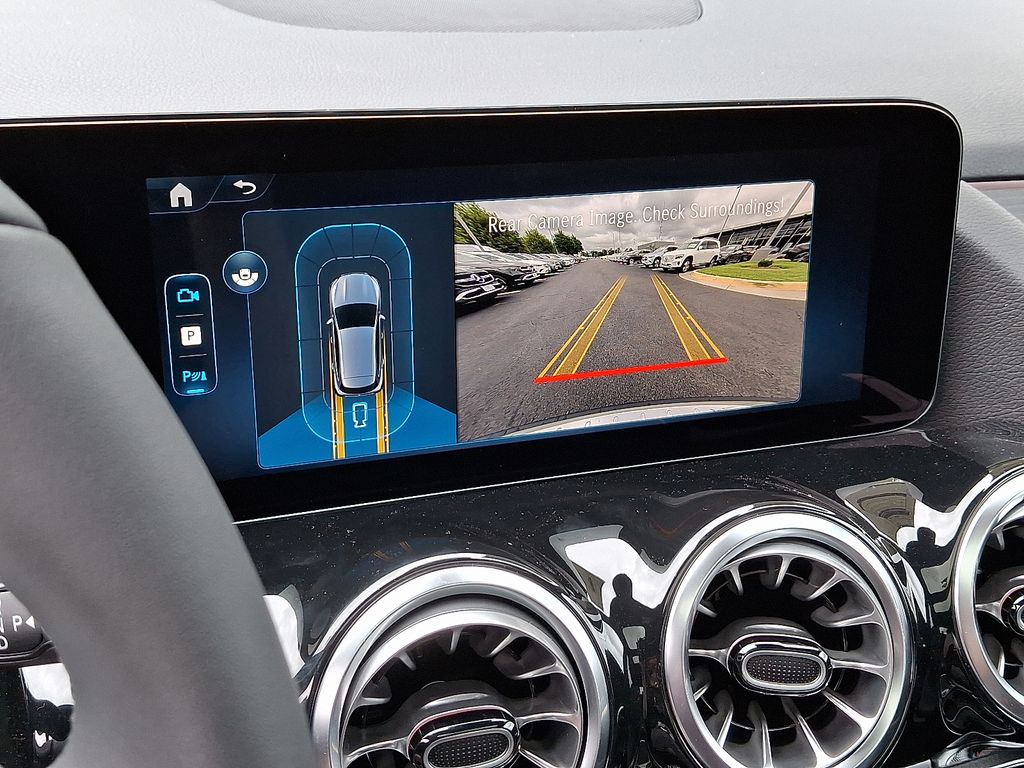 2026 Mercedes Benz GLA 250 4MATIC photo 12