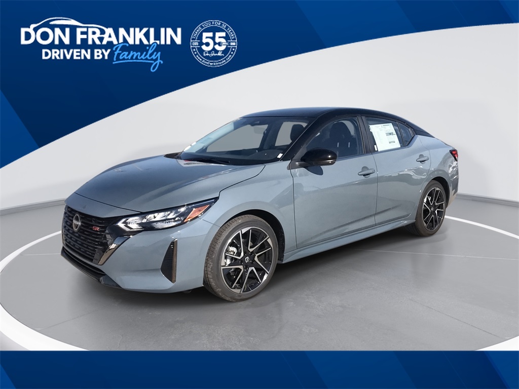 2025 Nissan Sentra SR's photo